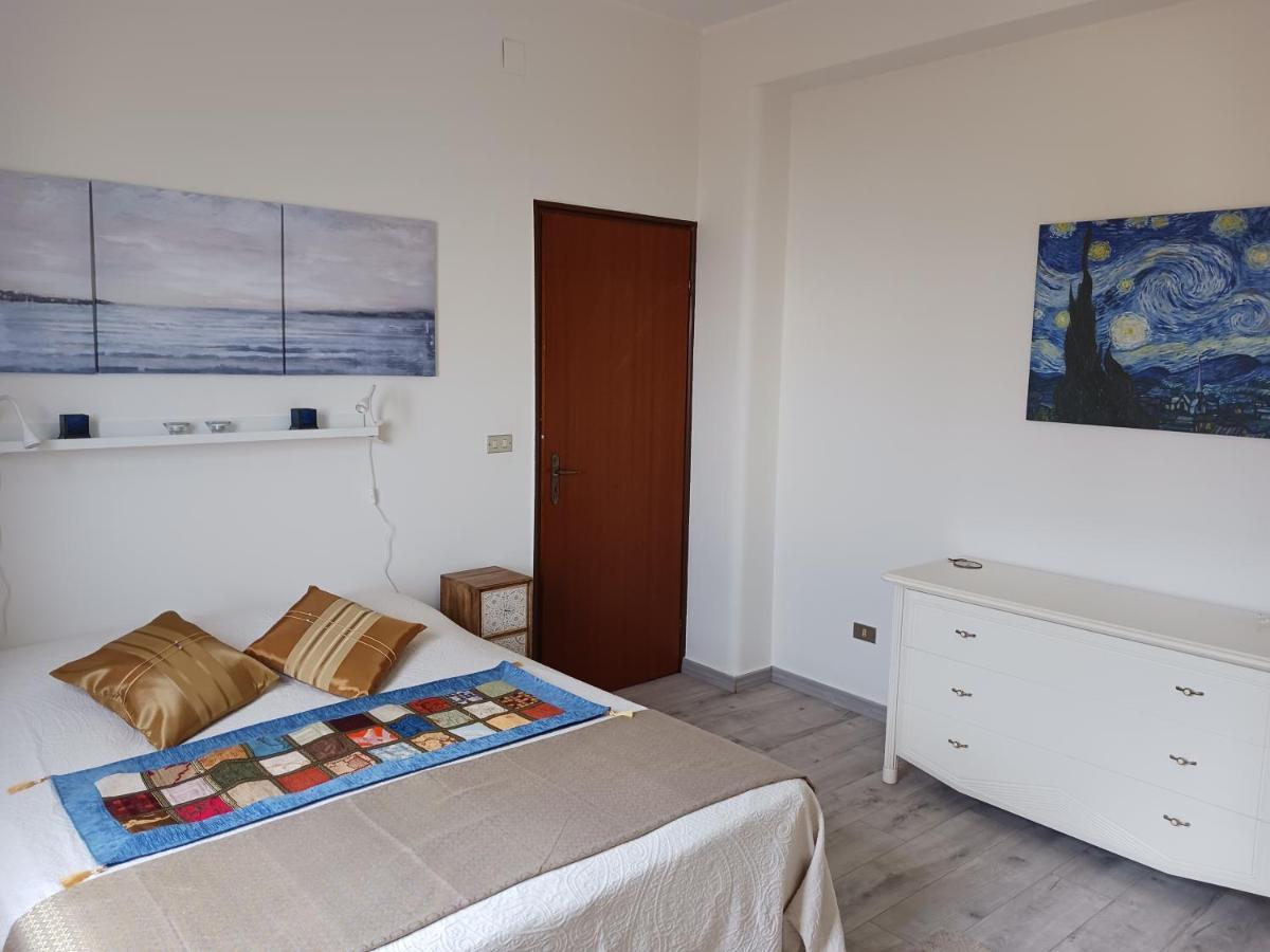 Mungi Bay, Flat With Sea View Roof Top Terrace Giardini Naxos Ngoại thất bức ảnh